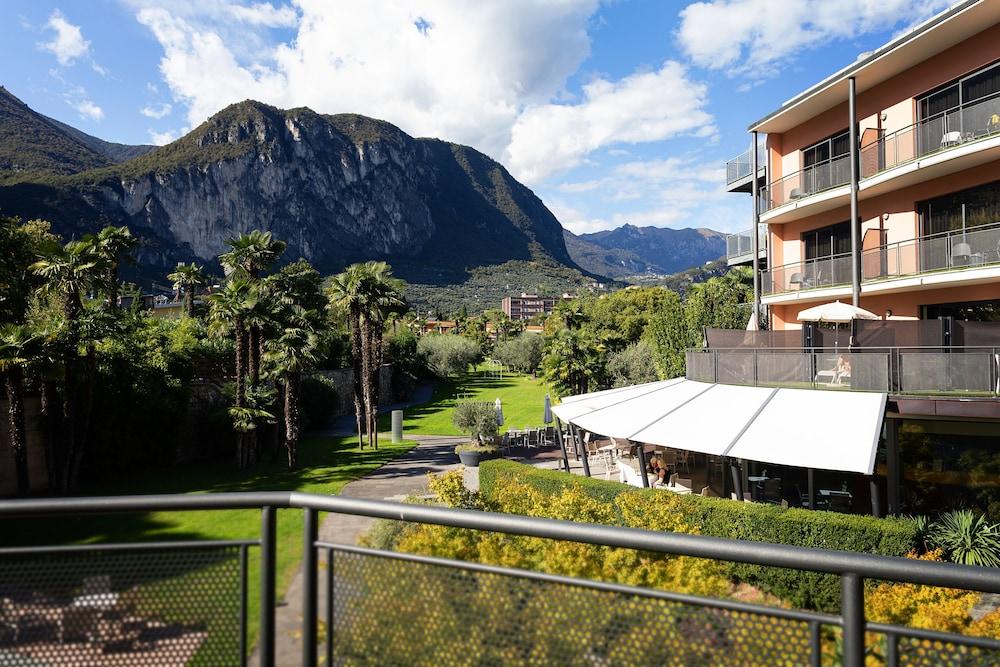 Astoria Resort Riva del Garda Exterior foto